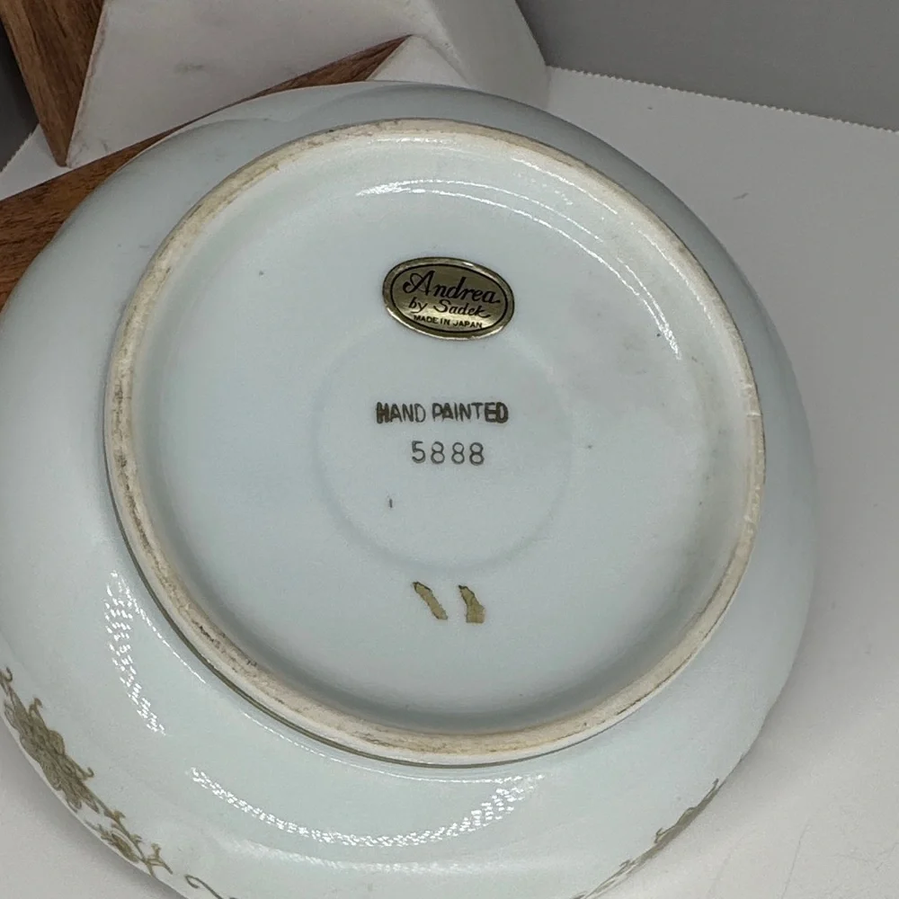 VTG Andrea By Sadek Handpainted Swan Bird Footed Porcelain Bowl Gold Trim Japan